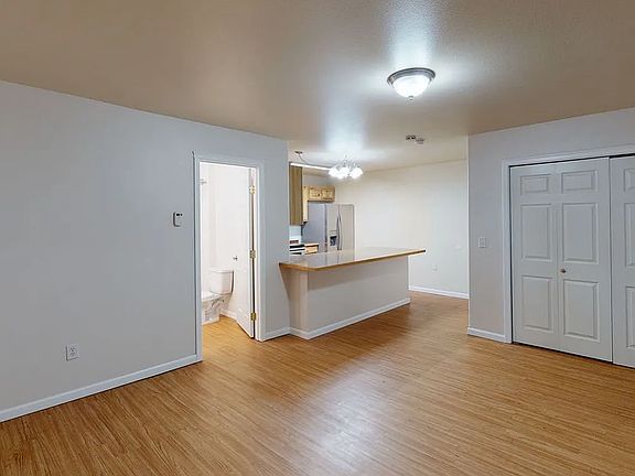 4th image of 1853 Blackburn Way Unit A