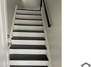 275 3rd St, Albany, NY 12206