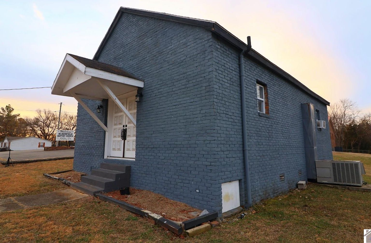 175 Jefferson St, Cadiz, KY 42211 | MLS #135208 | Zillow