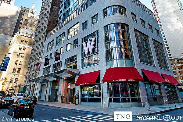 Sold by TNG Nassimi Realty | media 6