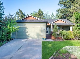 2638 NW Rainbow Ridge Dr, Bend, OR 97703