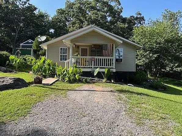 406 W Clinton St, Heber Springs, AR 72543