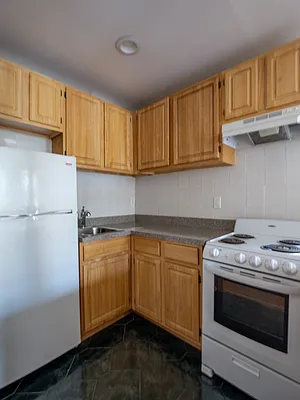 Rented by City Connections Realty | media 21