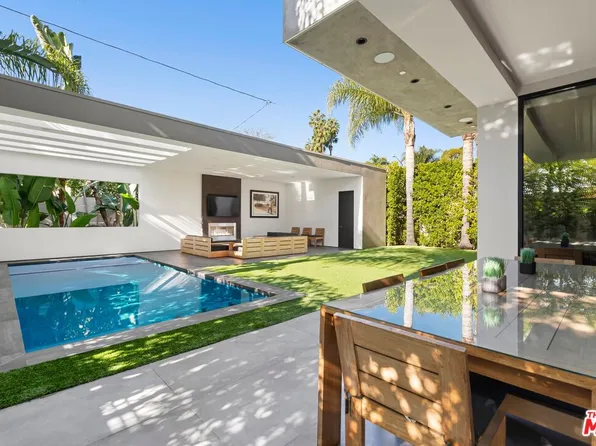 853 N Kilkea Dr, Los Angeles, CA 90046