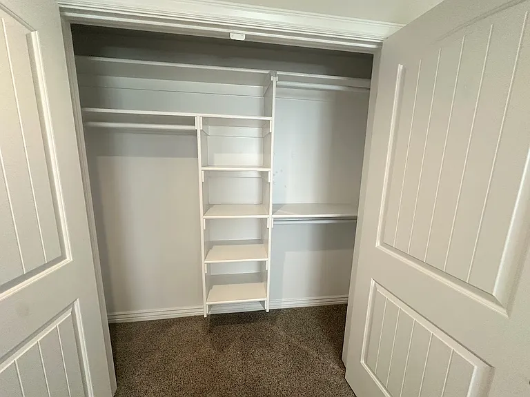 10218 N Bayhill Dr — Photo 11