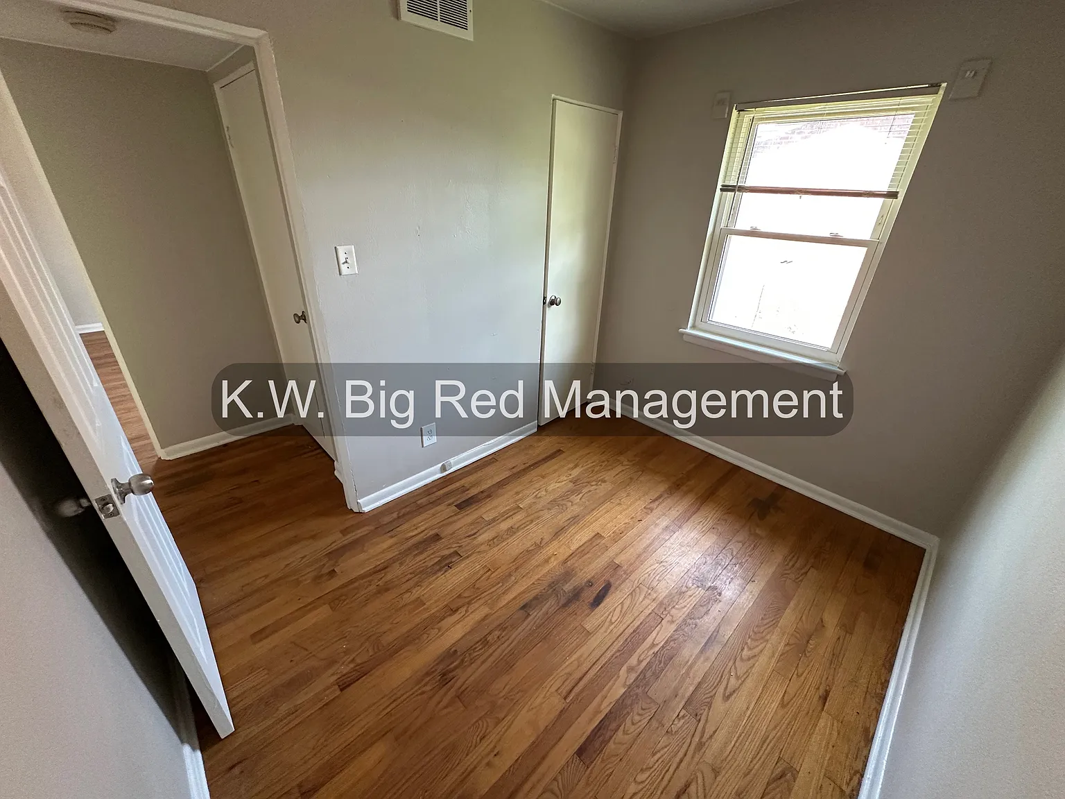 103 E Harrison Ave — Photo 4