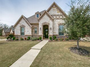8708 Shadywood Ln, North Richland Hills, TX 76182