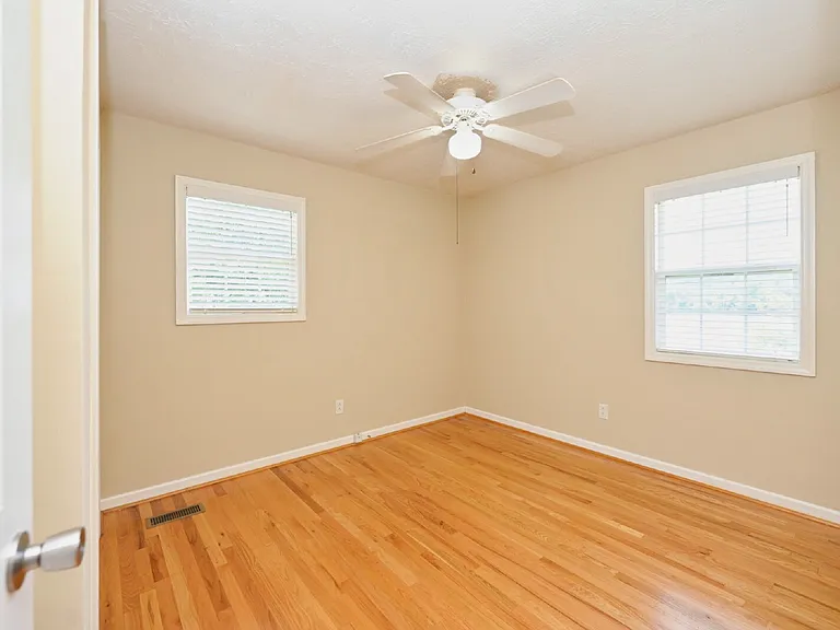 414 Wayne Jackson Rd — Photo 16