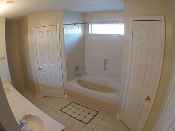 3rd image of 1664 Camille Way