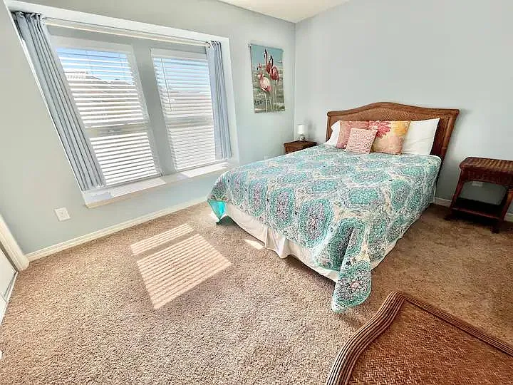15928 Innerarity Point Rd — Photo 33