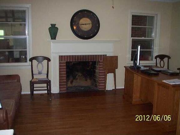 4th image of 424 Philwood Dr