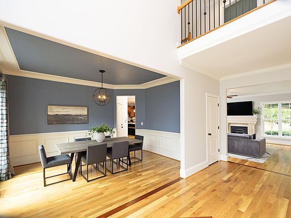4th image of 10001 Porto Fino Ave