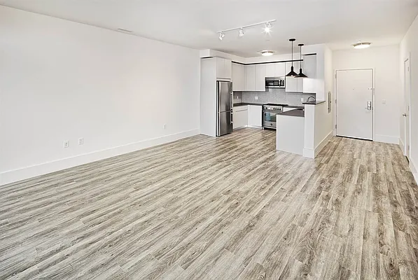 Rented by Coldwell Banker Residential Brokerage | media 5