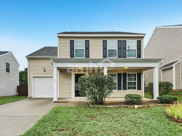 1012 Early Rise St, Raleigh, NC 27610