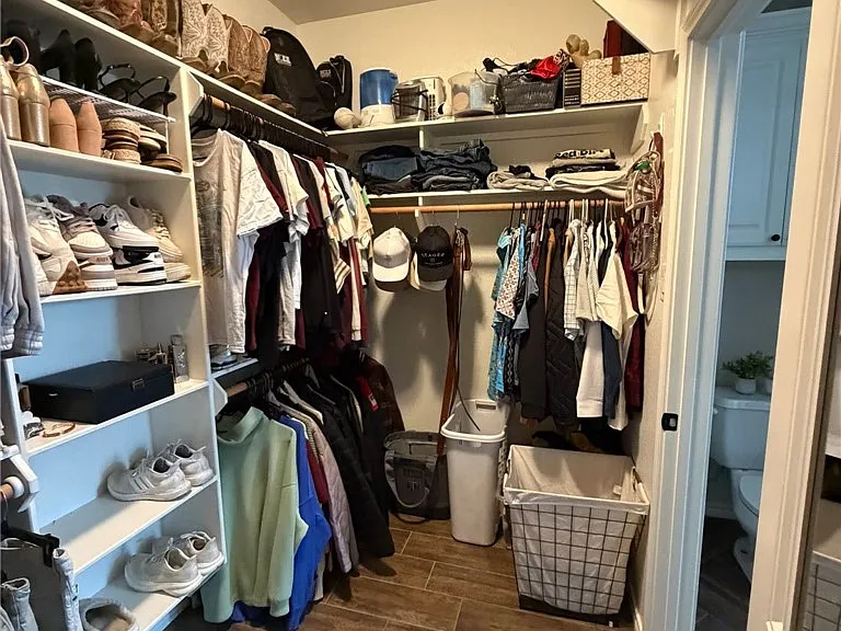 3204 Toni Ct — Photo 11
