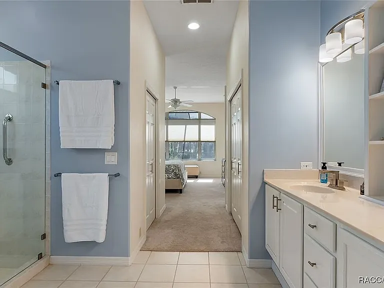 40 Deerwood Dr — Photo 22
