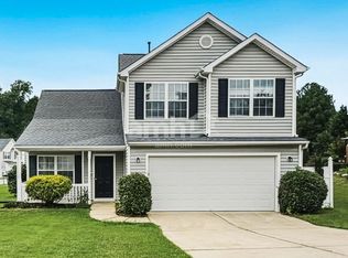 1941 Sterling Hill Dr, Fuquay Varina, NC 27526