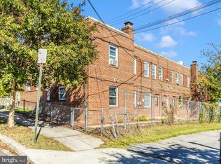 825 48th Pl NE, Washington, DC 20019