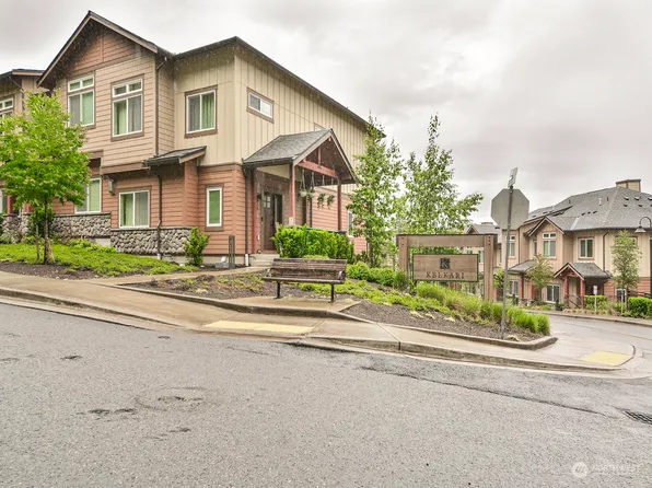 1000 Cabin Creek Ln SW C103, Issaquah, WA 98027