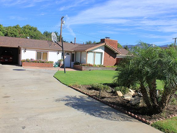 3rd image of 423 N Brand Blvd
