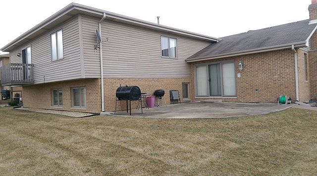 2nd image of 5050 W 190th Pl