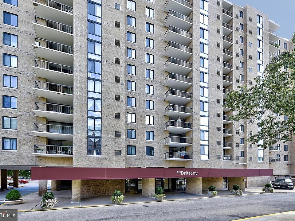 1st image of 4500 S Four Mile Run Dr APT 1007