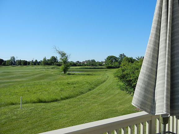 4th image of 2003 Lincoln Dr Unit 16