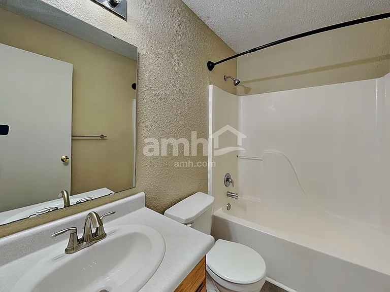 4422 Autumn Crest Ct — Photo 15