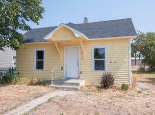 356 W 1st St, Ririe, ID 83443