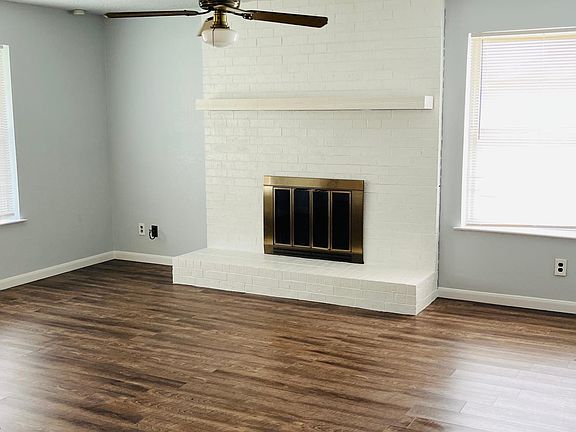 2nd image of 7033 Crosstimbers Ln