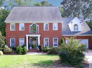 2700 Red Gate Ct, Jamestown, NC 27282