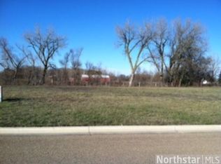 1516 Ashley Ct, Albert Lea, MN 56007