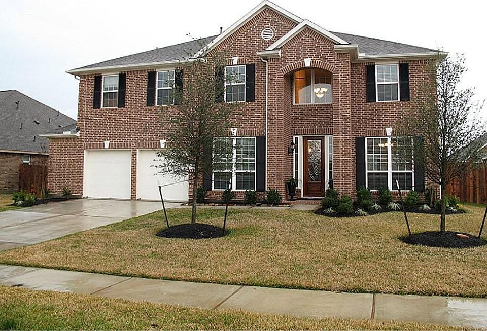 1st image of 13614 Cotton Wood Dr