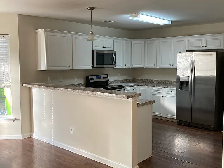 521 Summer Vista Dr — Photo 3
