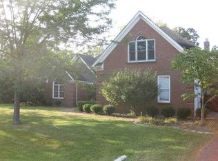 10530 Wellington Blvd, Powell, OH
