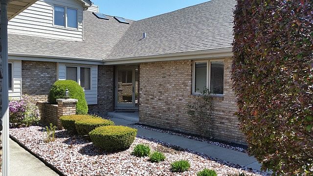 1st image of 18307 Pinewood Ct