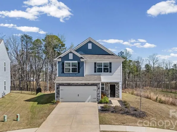 224 Eden Ave, Mooresville, NC 28115