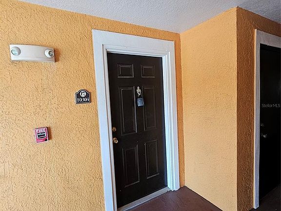4th image of 5483 Vineland Rd APT 10304