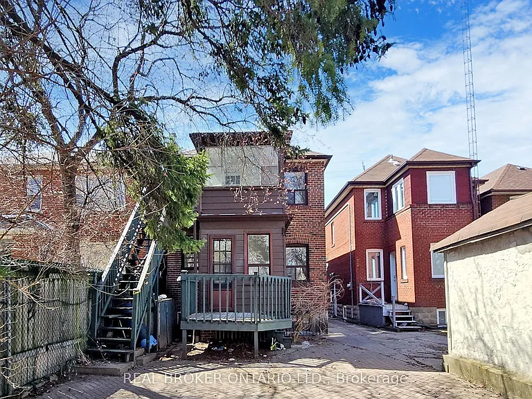 451 Donlands Ave #UPPER — Photo 12