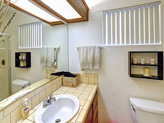 5th image of 4744 63rd St #A