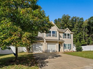 907 Mibbs Pl, Statesville, NC 28625