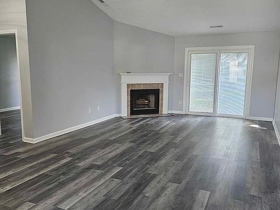 3rd image of 3432 Carly Cir