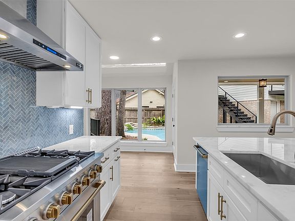 4th image of 4 N Autumnwood Way