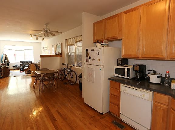 4th image of 1033 N Mozart St #2