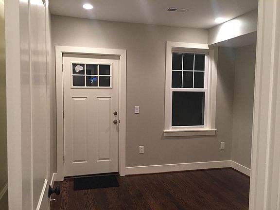 4th image of 901 Quincy St NE APT 2