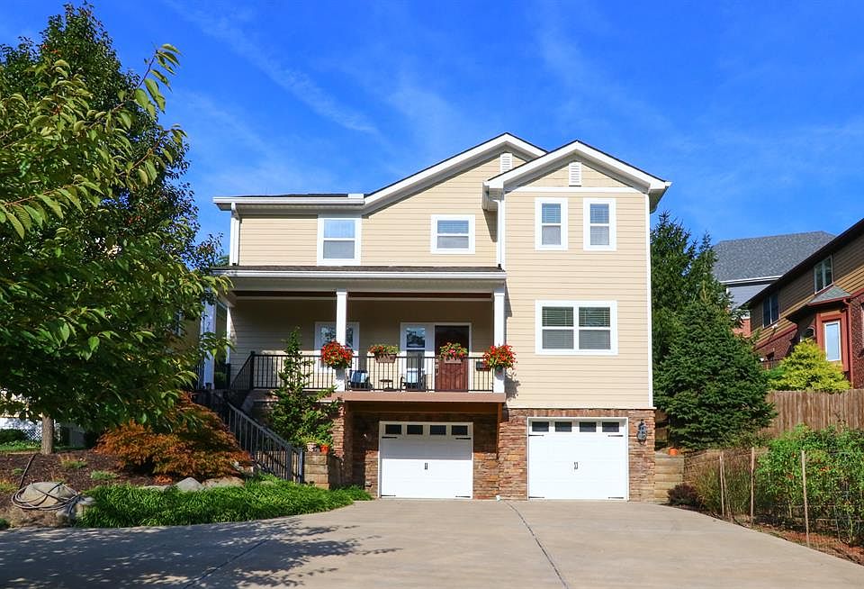 1st image of 759 Delta Ave
