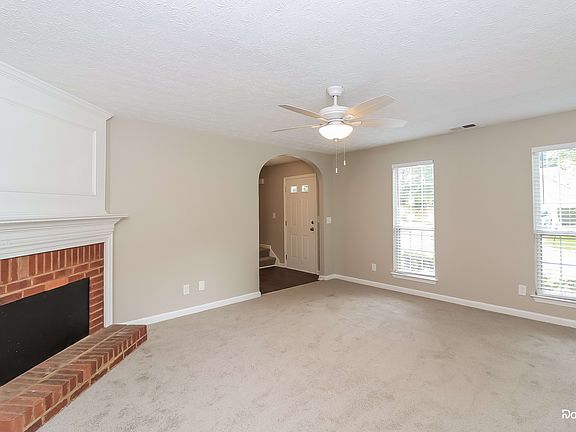 5th image of 7206 Bridgeport Ct