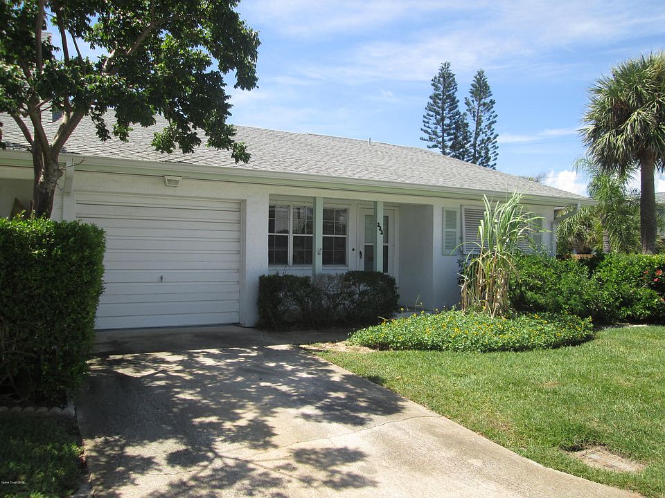 1st image of 333 Emerald Pl W #0
