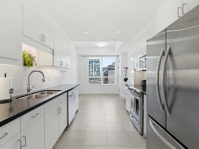 23 Rean Dr #405 — Photo 17