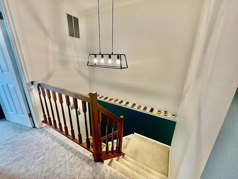 425 Parkridge Ln — Photo 16